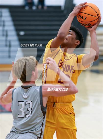 Thumbnail 3 in Woodrow Wilson vs. Laguna Hills photogallery.