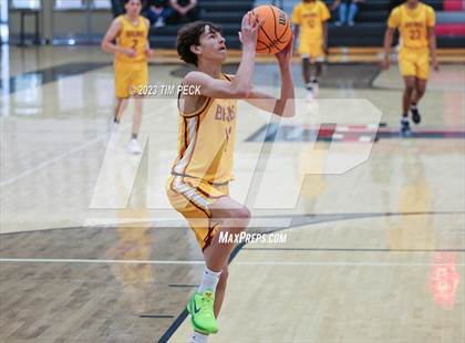 Thumbnail 2 in Woodrow Wilson vs. Laguna Hills photogallery.