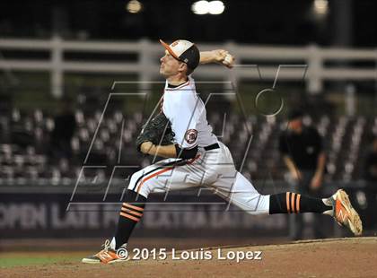 Thumbnail 1 in Hart vs. Huntington Beach (CIF SS D1 Final) photogallery.