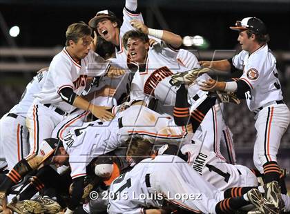 Thumbnail 3 in Hart vs. Huntington Beach (CIF SS D1 Final) photogallery.