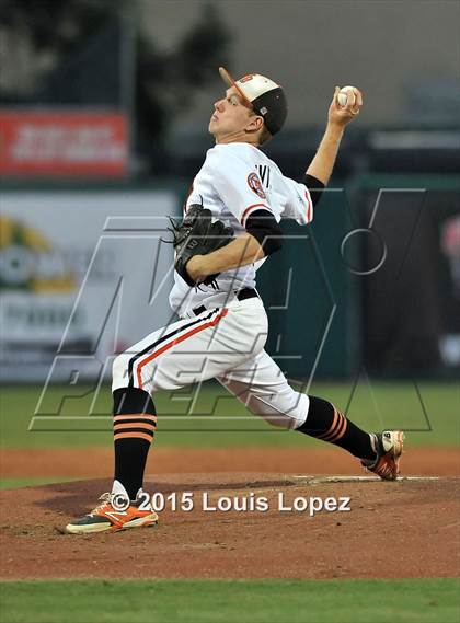 Thumbnail 2 in Hart vs. Huntington Beach (CIF SS D1 Final) photogallery.