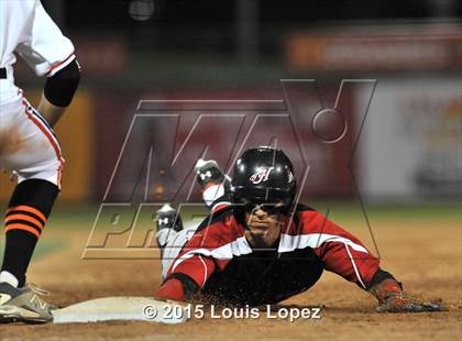 Thumbnail 1 in Hart vs. Huntington Beach (CIF SS D1 Final) photogallery.