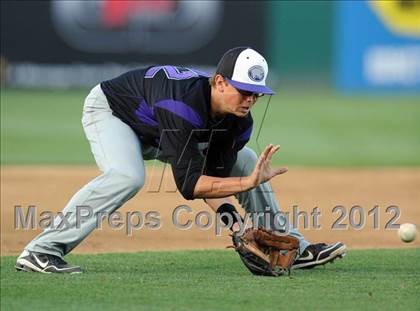 Thumbnail 2 in Rancho Cucamonga vs. Etiwanda (Battle of the Baseline League) photogallery.