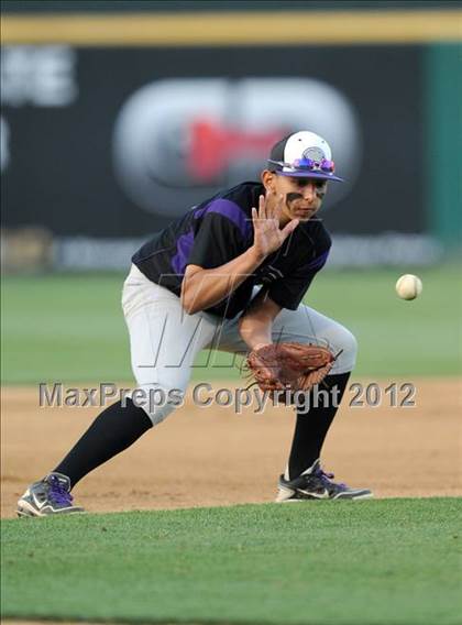 Thumbnail 1 in Rancho Cucamonga vs. Etiwanda (Battle of the Baseline League) photogallery.