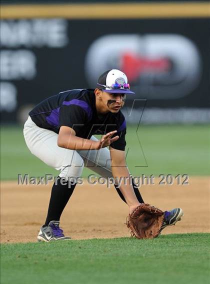Thumbnail 3 in Rancho Cucamonga vs. Etiwanda (Battle of the Baseline League) photogallery.