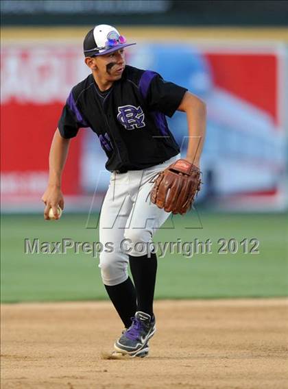 Thumbnail 2 in Rancho Cucamonga vs. Etiwanda (Battle of the Baseline League) photogallery.