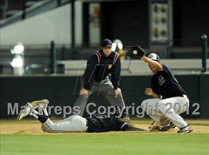 Thumbnail 3 in Rancho Cucamonga vs. Etiwanda (Battle of the Baseline League) photogallery.