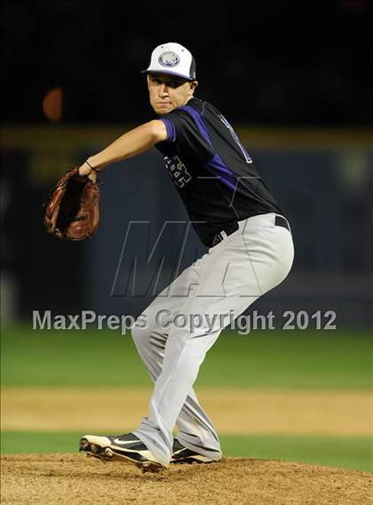 Thumbnail 2 in Rancho Cucamonga vs. Etiwanda (Battle of the Baseline League) photogallery.