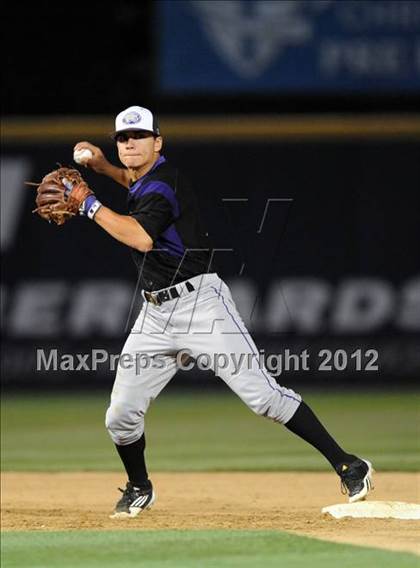 Thumbnail 2 in Rancho Cucamonga vs. Etiwanda (Battle of the Baseline League) photogallery.