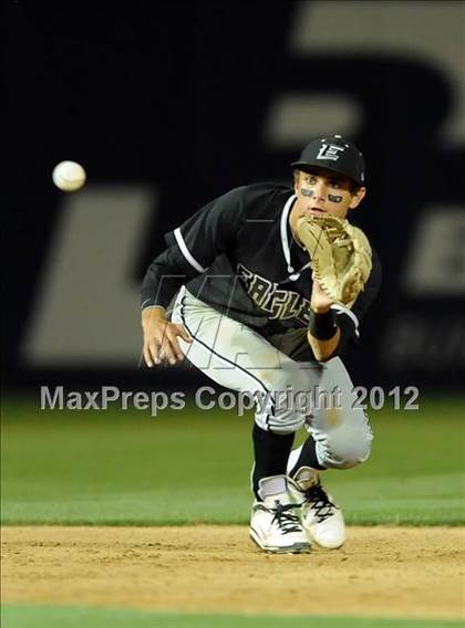 Thumbnail 2 in Rancho Cucamonga vs. Etiwanda (Battle of the Baseline League) photogallery.