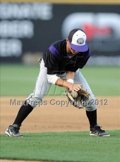 Thumbnail 2 in Rancho Cucamonga vs. Etiwanda (Battle of the Baseline League) photogallery.