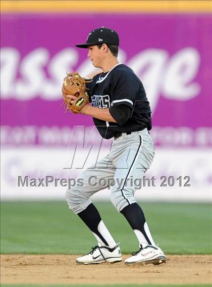 Thumbnail 3 in Rancho Cucamonga vs. Etiwanda (Battle of the Baseline League) photogallery.