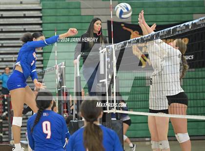 Thumbnail 3 in Oaks Christian @ Bishop Gorman (Durango Fall Classic) photogallery.