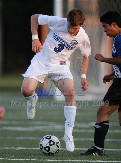 Thumbnail 2 in South Cobb vs Centennial (5A Playoff - Round 1) photogallery.