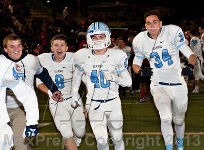 Thumbnail 1 in Corona del Mar vs. Garden Grove (CIF SS Southern Division Final) photogallery.