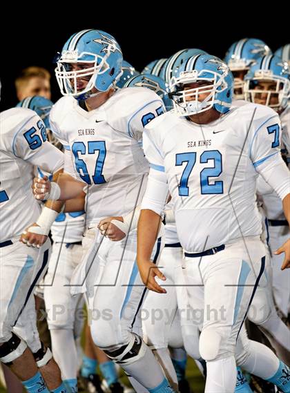 Thumbnail 1 in Corona del Mar vs. Garden Grove (CIF SS Southern Division Final) photogallery.