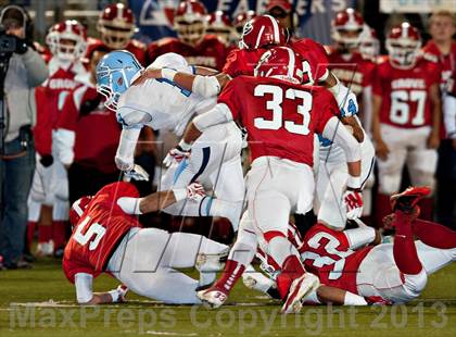 Thumbnail 2 in Corona del Mar vs. Garden Grove (CIF SS Southern Division Final) photogallery.