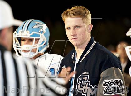 Thumbnail 1 in Corona del Mar vs. Garden Grove (CIF SS Southern Division Final) photogallery.