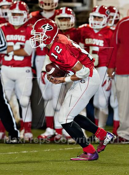 Thumbnail 1 in Corona del Mar vs. Garden Grove (CIF SS Southern Division Final) photogallery.