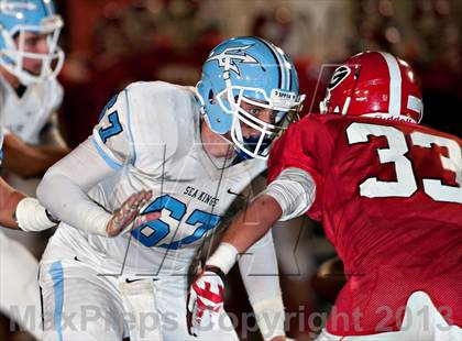 Thumbnail 3 in Corona del Mar vs. Garden Grove (CIF SS Southern Division Final) photogallery.