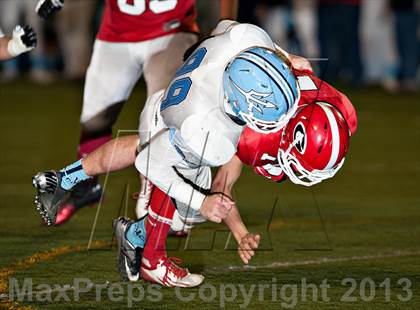 Thumbnail 1 in Corona del Mar vs. Garden Grove (CIF SS Southern Division Final) photogallery.