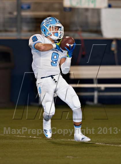 Thumbnail 1 in Corona del Mar vs. Garden Grove (CIF SS Southern Division Final) photogallery.