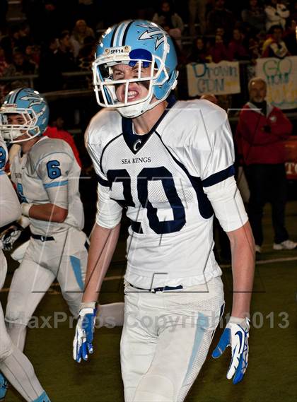 Thumbnail 1 in Corona del Mar vs. Garden Grove (CIF SS Southern Division Final) photogallery.