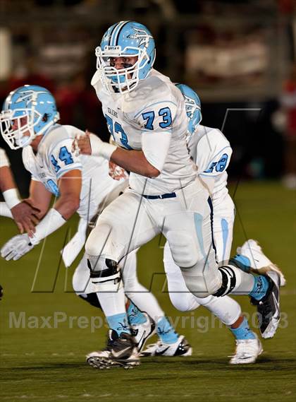Thumbnail 2 in Corona del Mar vs. Garden Grove (CIF SS Southern Division Final) photogallery.