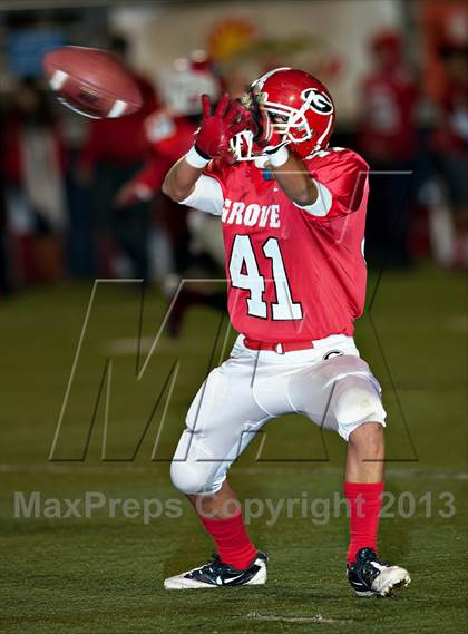 Thumbnail 1 in Corona del Mar vs. Garden Grove (CIF SS Southern Division Final) photogallery.