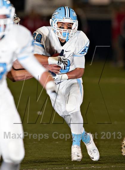 Thumbnail 1 in Corona del Mar vs. Garden Grove (CIF SS Southern Division Final) photogallery.
