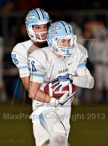 Thumbnail 1 in Corona del Mar vs. Garden Grove (CIF SS Southern Division Final) photogallery.