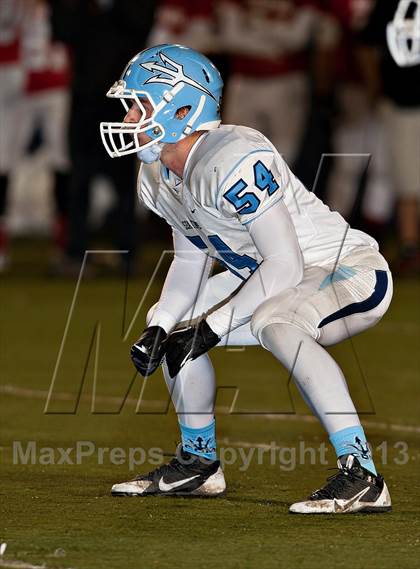 Thumbnail 3 in Corona del Mar vs. Garden Grove (CIF SS Southern Division Final) photogallery.