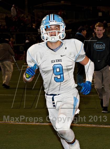 Thumbnail 2 in Corona del Mar vs. Garden Grove (CIF SS Southern Division Final) photogallery.