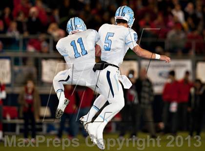 Thumbnail 3 in Corona del Mar vs. Garden Grove (CIF SS Southern Division Final) photogallery.