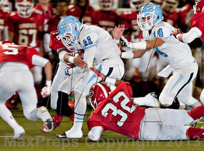 Thumbnail 1 in Corona del Mar vs. Garden Grove (CIF SS Southern Division Final) photogallery.