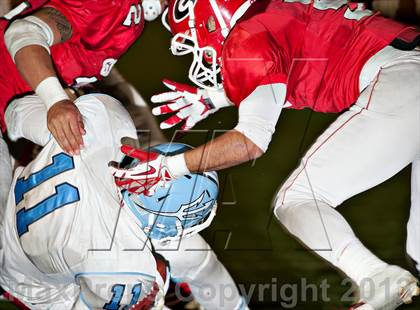 Thumbnail 2 in Corona del Mar vs. Garden Grove (CIF SS Southern Division Final) photogallery.
