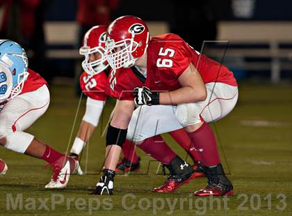 Thumbnail 1 in Corona del Mar vs. Garden Grove (CIF SS Southern Division Final) photogallery.