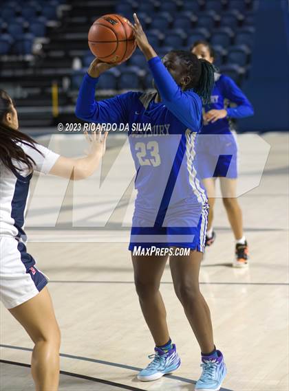 Thumbnail 3 in Lamar vs Westbury photogallery.