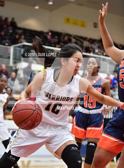 Thumbnail 3 in West vs. Chaminade (CIF SS DIV 1 Final) photogallery.