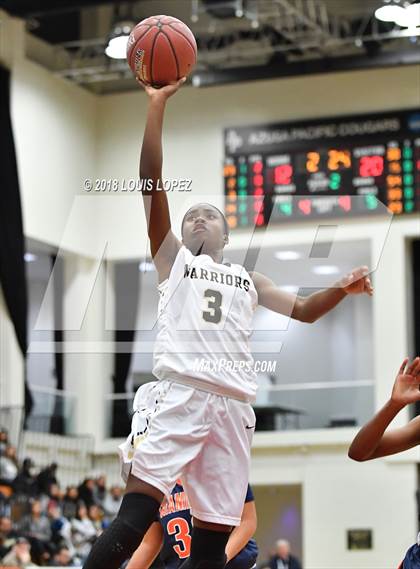 Thumbnail 1 in West vs. Chaminade (CIF SS DIV 1 Final) photogallery.
