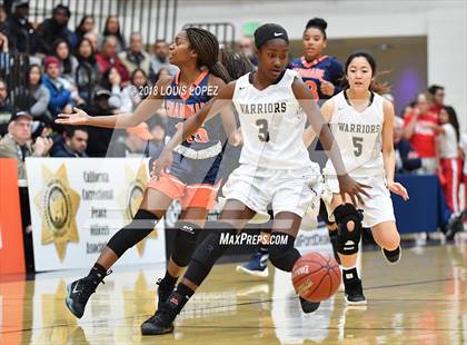 Thumbnail 3 in West vs. Chaminade (CIF SS DIV 1 Final) photogallery.