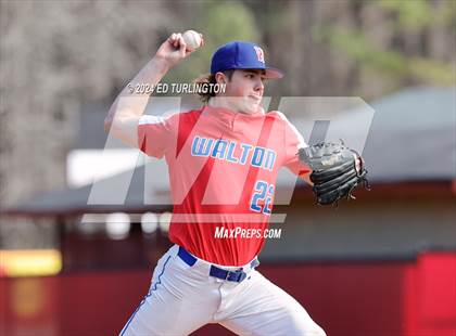 Thumbnail 1 in Walton @ Lassiter photogallery.