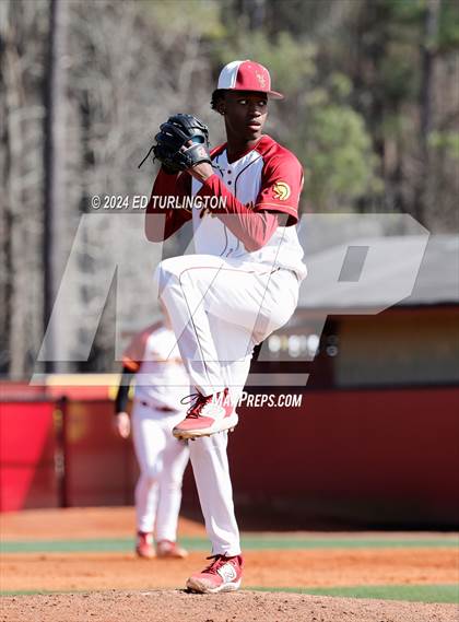 Thumbnail 1 in Walton @ Lassiter photogallery.