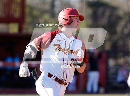 Thumbnail 1 in Walton @ Lassiter photogallery.