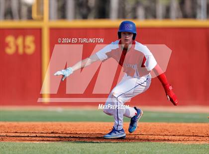 Thumbnail 1 in Walton @ Lassiter photogallery.