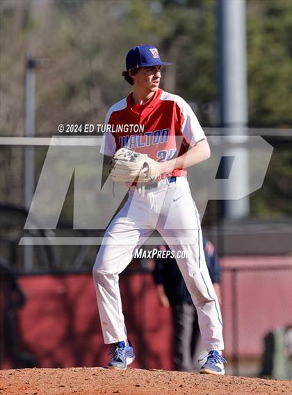 Thumbnail 1 in Walton @ Lassiter photogallery.