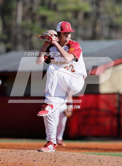 Thumbnail 1 in Walton @ Lassiter photogallery.