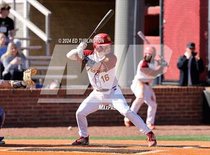 Thumbnail 1 in Walton @ Lassiter photogallery.