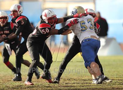 Thumbnail 2 in Poly vs. View Park (CIF LA City Section D3 Final) photogallery.