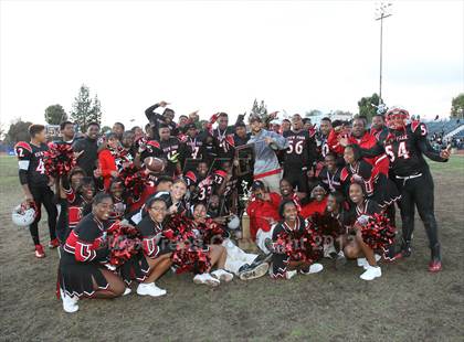 Thumbnail 1 in Poly vs. View Park (CIF LA City Section D3 Final) photogallery.